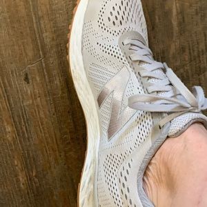 Light Gray New Balance Sz 7.5 shoes